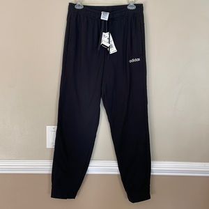 Lightweight black Adidas joggers size medium nwt